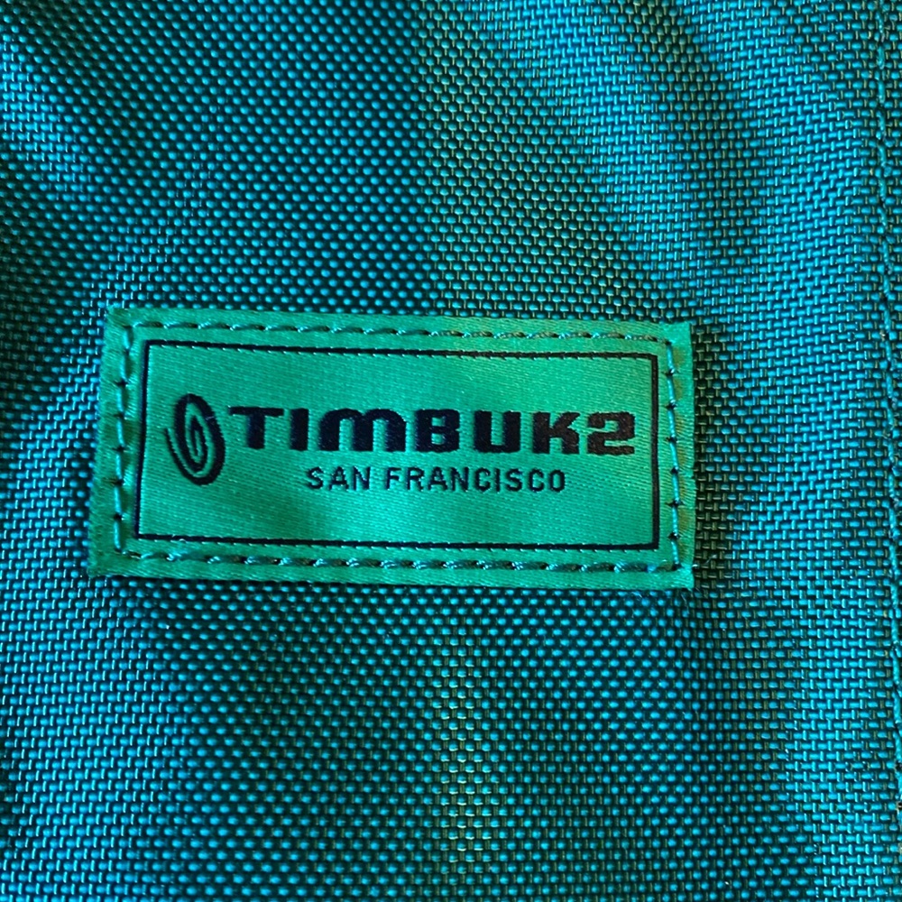 Timbuk2 messenger bag GUC - Picture 2 of 10